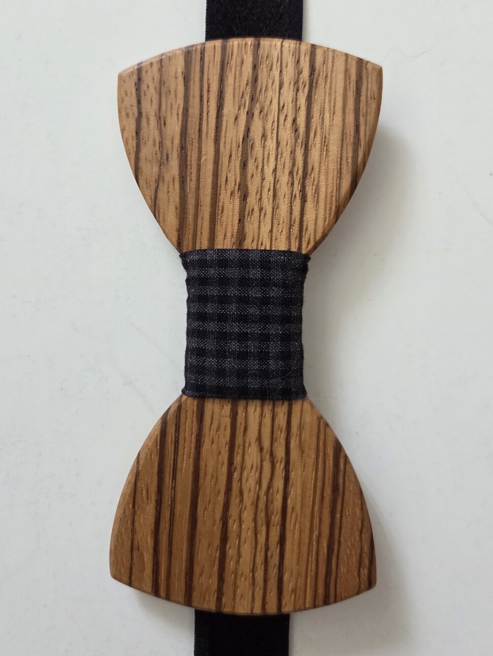 Monsieur Pap | Wooden Bow Tie with Gingham Plaid Center